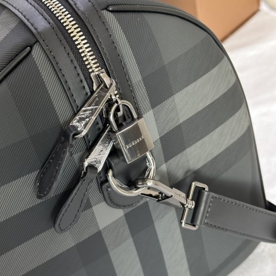 BURBERRY Boston Holdall