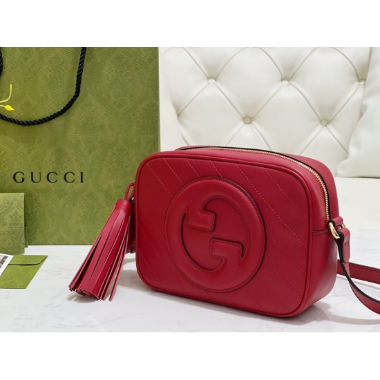 GUCCI BLONDIE SMALL SHOULDER BAG